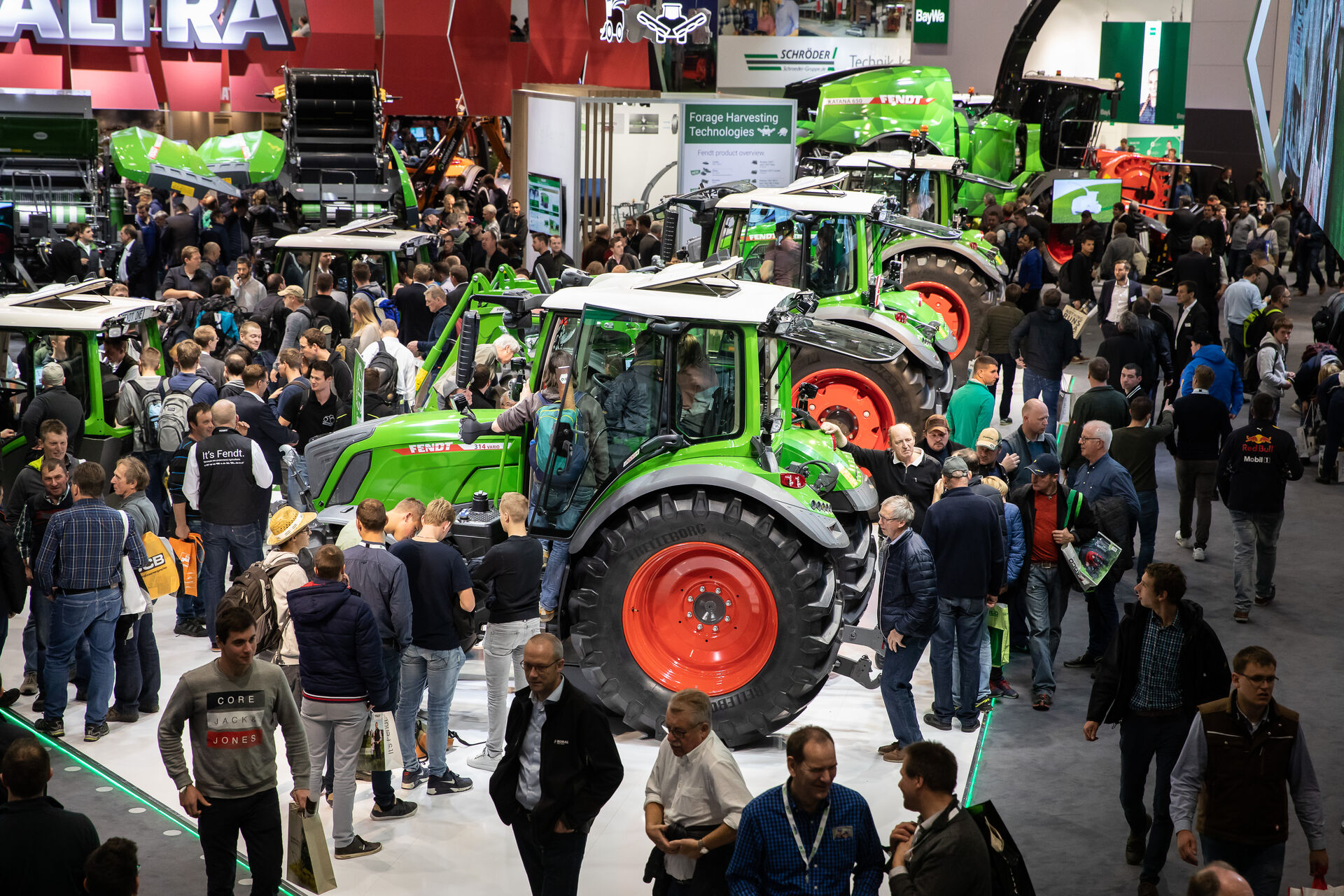 Landmaschinen auf der Agritechnica: Fendt verkauft deutlich mehr