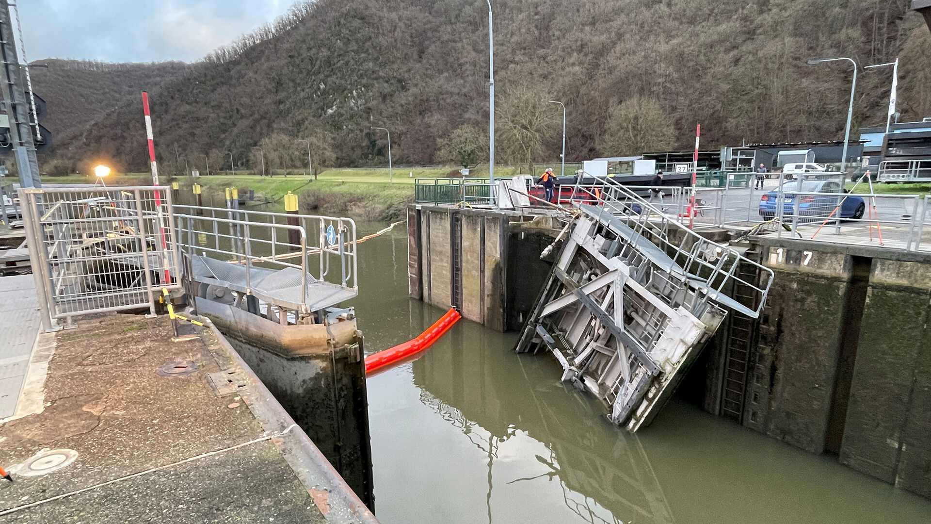 Schifffahrt: "Gefangene" Schiffe befreien